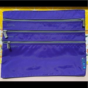 Purple Flight 001 Seat Pak Organizer